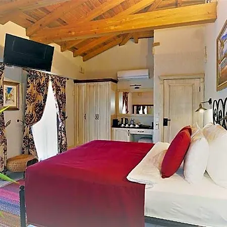 Alacati Aura Hotel 3*