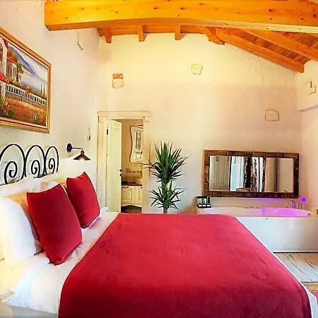Hotel Alacati Aura