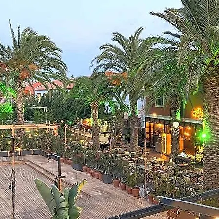 Alacati Aura Ciftlikkoyu