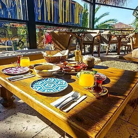 Alacati Aura Hotel 3*
